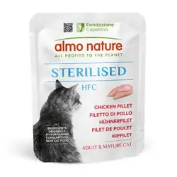 0.05 KG 50 g Almo Nature HFC Sterilised Filete de Pollo sobre para gatos