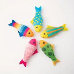 UAMLY s de hierba gatera para gatos, juguete con forma de pez - 5 piezas