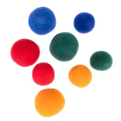 Pelotas de fieltro zooplus Basics juguetes para gatos - Set de 8 (4 x diám. 4 cm, 4 x diám. 3 cm) - Zooplus Basics - Comparador de precios