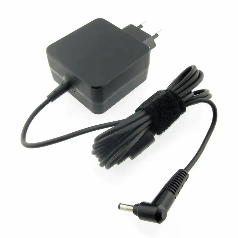 Cargador (adaptador De Red), 20v, 2,25a Para Lenovo Ideapad 330-17ast, 45w, Clavija Redonda 4,0 X 1