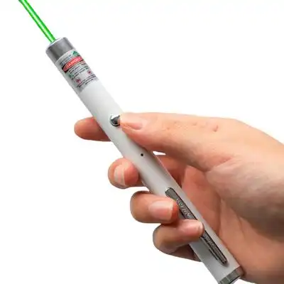 FurryFusion  láser interactivo multifuncional para gatos - Luz verde - Blanco - Furry Fusion - Comparador de precios